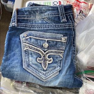 Rock Revival Kamea Skinny Jeans